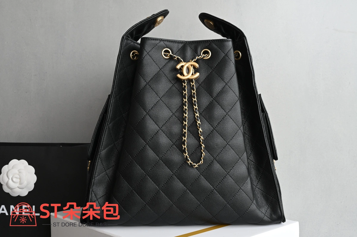 高仿香奈兒/Chanel 25C 黑色菱形格紋抽繩雙肩包 2 高仿香奈兒/Chanel 25C 黑色菱形格紋抽繩雙肩包