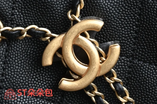 高仿香奈兒/Chanel 25C 黑色菱形格紋抽繩雙肩包：圖片 6