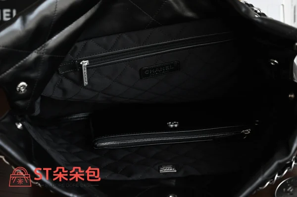 高仿香奈兒/Chanel 經典款菱格紋鏈條垃圾袋 黑色：圖片 8