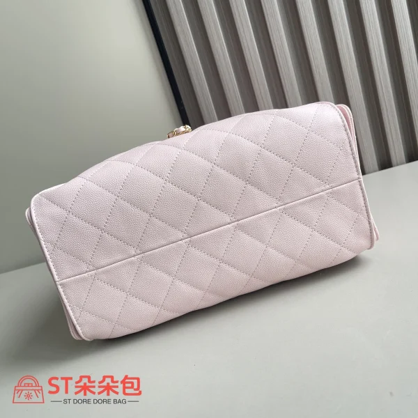 高仿香奈兒/CHANEL 25C Hobo 肩背包｜魚子醬小牛皮粉紅色：圖片 6