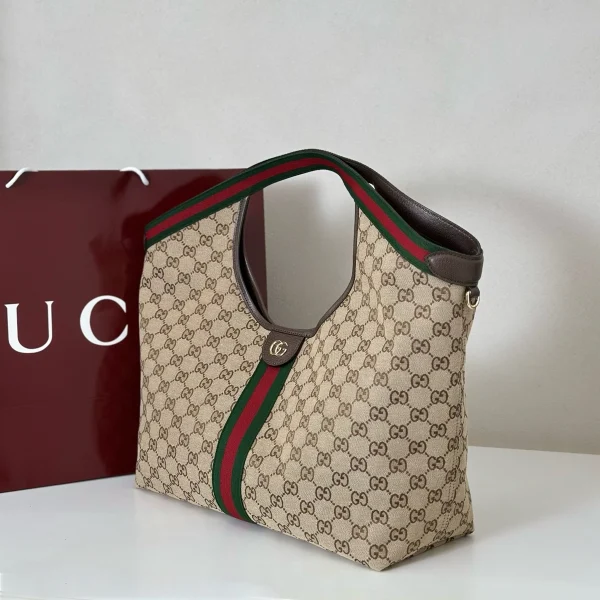Gucci Giglio 853971 系列大容量托特包：圖片 3