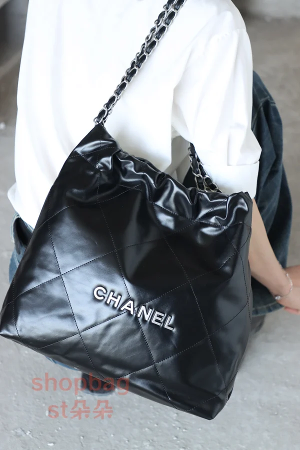 高仿香奈兒 22bag 小號 黑色 銀扣 垃圾袋：圖片 20
