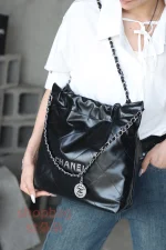 高仿香奈兒 22bag 小號 黑色 銀扣 垃圾袋：圖片 23