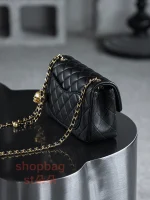 高仿香奈兒/Chanel 方胖子大mini 金球鏈條翻蓋包 黑色：圖片 6