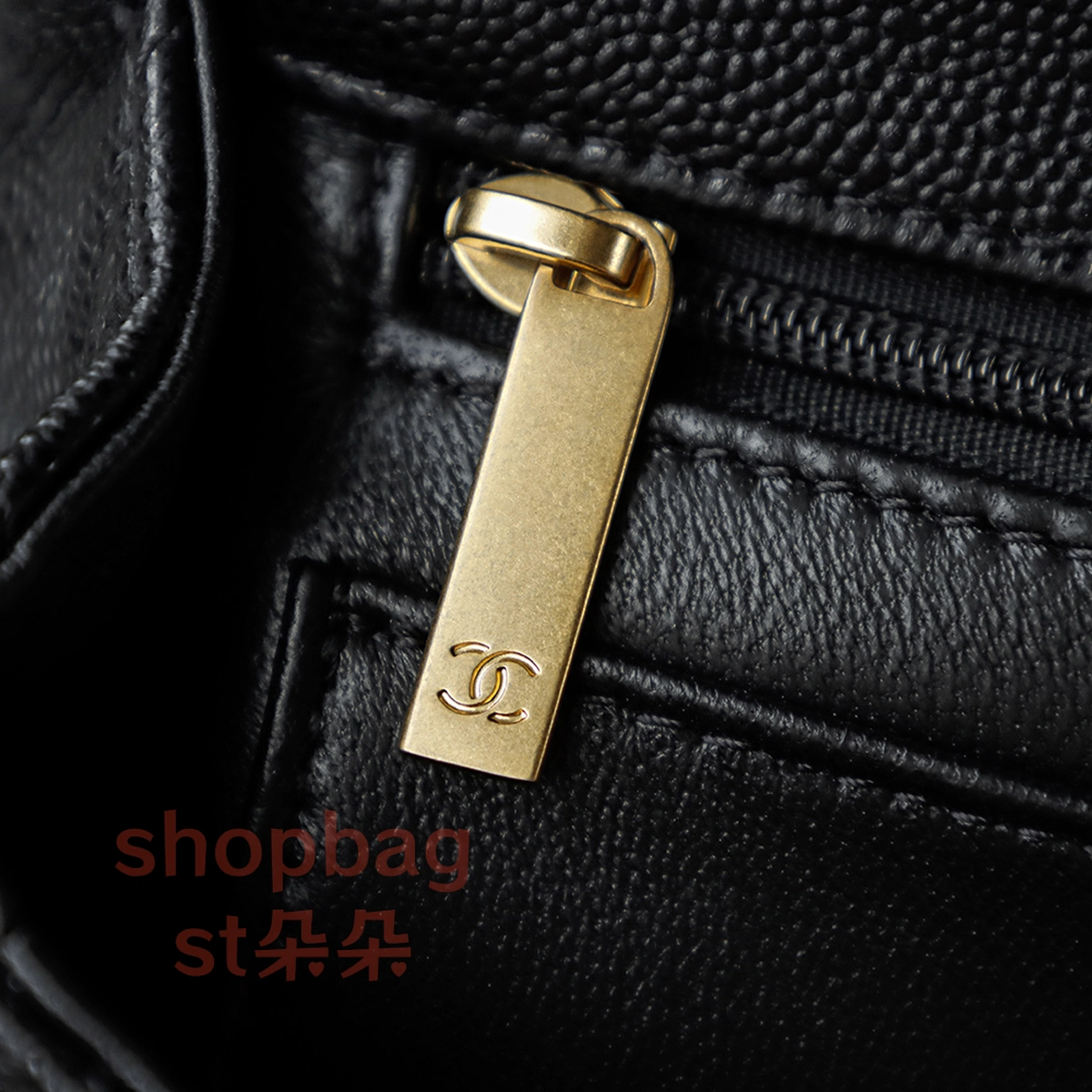 高仿香奈兒 Chanel 25B 穿皮手柄CF MINI 小號 鏈條包 18 高仿香奈兒 Chanel 25B 穿皮手柄CF MINI 小號 鏈條包