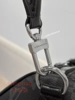 高仿 高仿包 高仿包包LV SPEEDY SOFT 30 男女通用款 斜挎 旅行包 M15102 實拍照片全鋼五金扣子