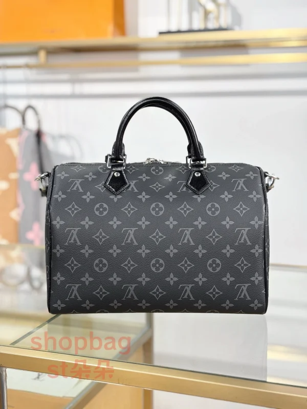 高仿 高仿包 高仿包包LV SPEEDY SOFT 30 男女通用款 斜挎 旅行包 M15102 實拍照片背面