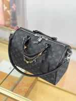 高仿 高仿包 高仿包包LV SPEEDY SOFT 30 男女通用款 斜挎 旅行包 M15102 實拍照片俯拍