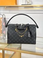 高仿 高仿包 高仿包包LV SPEEDY SOFT 30 男女通用款 斜挎 旅行包 M15102 實拍照片正面