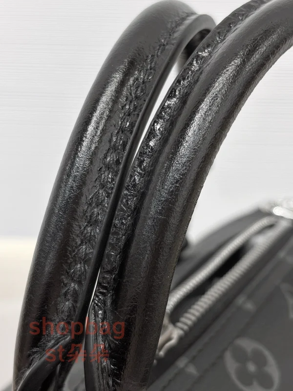 高仿 高仿包 高仿包包LV SPEEDY SOFT 30 男女通用款 斜挎 旅行包 M15102 實拍照片手提拔