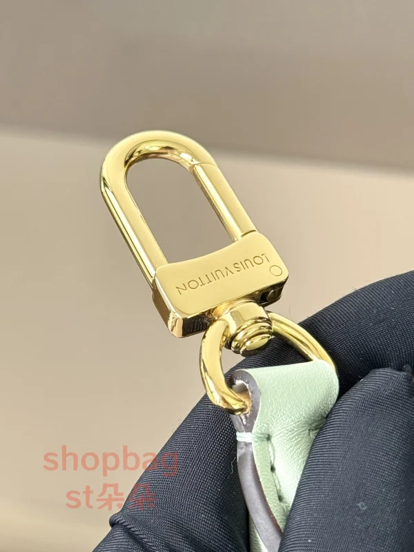 高仿包LV Express PM 2025年秋季潮款 奶白色 單肩包 小號 M26905：圖片 18