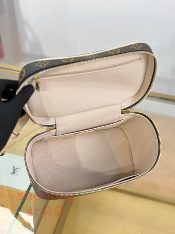 高仿包包 LV NICE BB 老花 化妆包 M42265：圖片 7