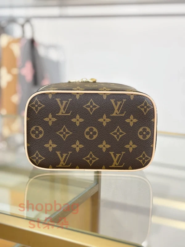 高仿包包 LV NICE 迷你 老花 化妆包 M44495：圖片 10