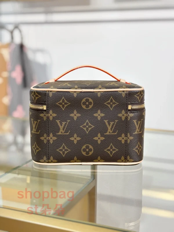 高仿包包 LV NICE 迷你 老花 化妆包 M44495：圖片 9