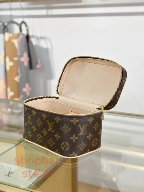 高仿包包 LV NICE 迷你 老花 化妆包 M44495：圖片 5