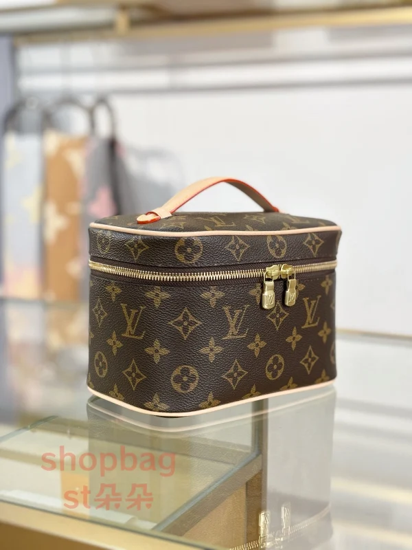 高仿包包 LV NICE 迷你 老花 化妆包 M44495：圖片 3