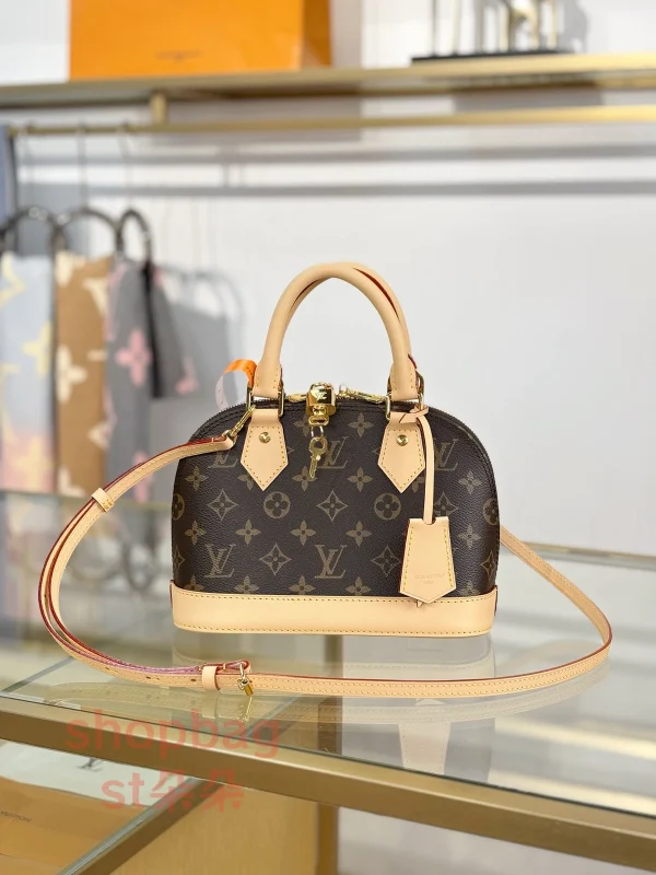 高仿 高仿包 LV包推薦 LV ALMA BB 斜挎手提 單肩 貝殼包 M46990 實拍照片正面