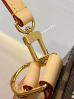 高仿 高仿包 LV包推薦 LV ALMA BB 斜挎手提 單肩 貝殼包 M46990 實拍照片全鋼扣子