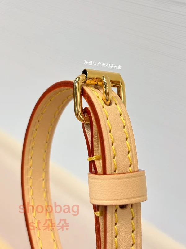 高仿 高仿包 LV包推薦 LV ALMA BB 斜挎手提 單肩 貝殼包 M46990 實拍照片肩帶