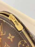 高仿 高仿包 LV包推薦 LV ALMA BB 斜挎手提 單肩 貝殼包 M46990 實拍照片全鋼拉鏈頭