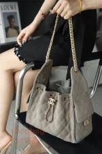高仿包 香奈兒 25BAG 嬉皮Hobo小號 灰色 翻毛麂皮 單肩包：圖片 20