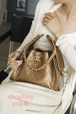 高仿香奈兒 25BAG 嬉皮Hobo小號 金色 單肩包：圖片 27