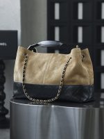 高仿精品 香奈兒 25A手工坊 hobo麂皮包 大號 杏色 手提包：圖片 10