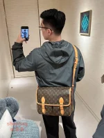 LV郵差包推薦 LV男包推薦 LV斜挎包推薦