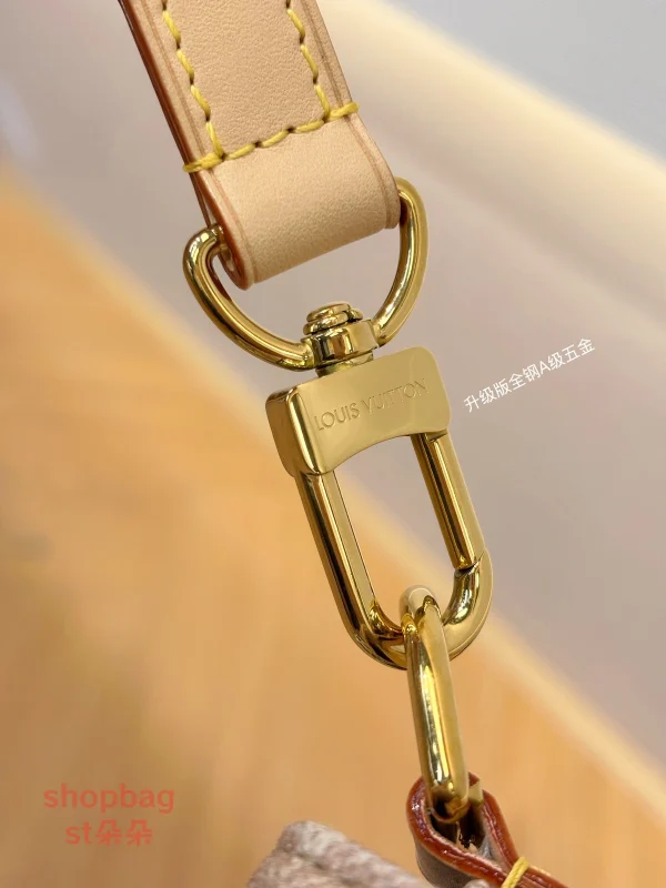 超高仿 LV貓貓系列聯名款包 貓貓系列包推薦