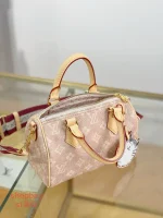 LV貓咪包 LV貓奴包 LV精品包