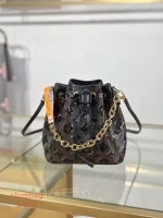 LV珠片包 LV新款包 LV水桶包