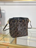 LV珠片包 LV新款包 LV水桶包