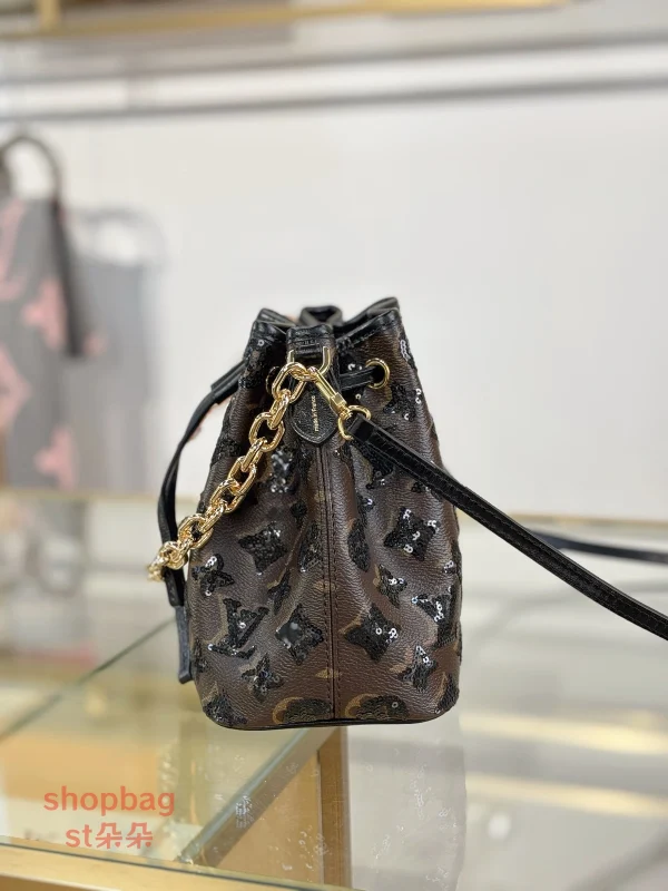 LV珠片包 LV新款包 LV水桶包