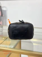 LV珠片包 LV新款包 LV水桶包