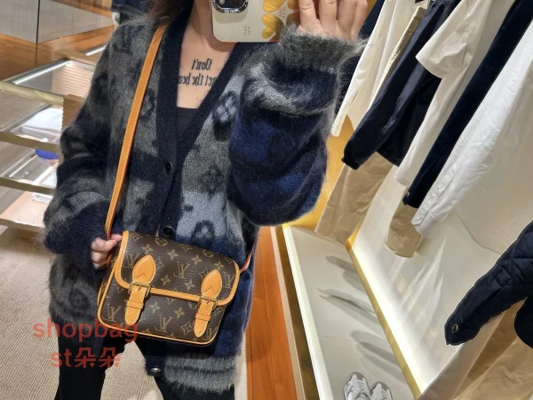 必備包包 LV郵差包 推薦包