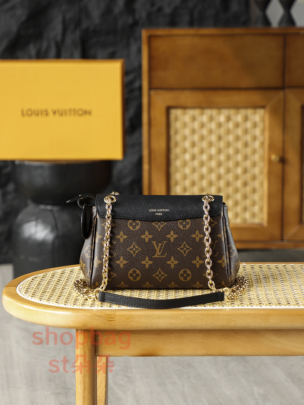高仿包包 LV Saint-Germain BB 老花 斜挎單肩 鏈條包 M26398 3 LV小方胖子 女包推薦