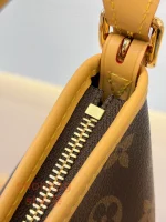 LV新款横板购物袋
