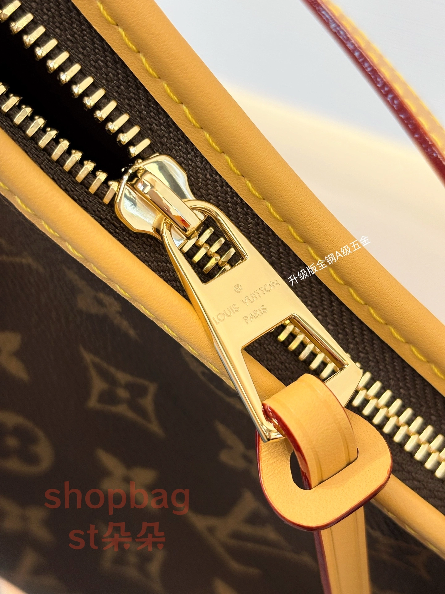高仿精品包 LV CarryAll East West 新款 橫板 老花 購物袋 m28101 10 LV新款横板购物袋