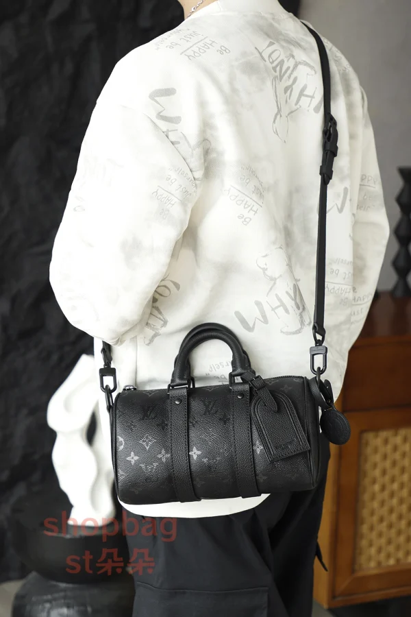 LV Keepall