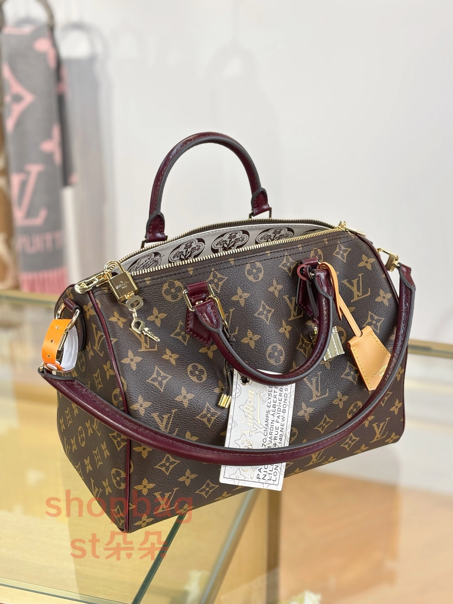 高仿 LV Speedy 30 Soft Celebration 男女通用款 老花 斜挎 旅行包 M28379 5 高仿包推薦LV Speedy 30