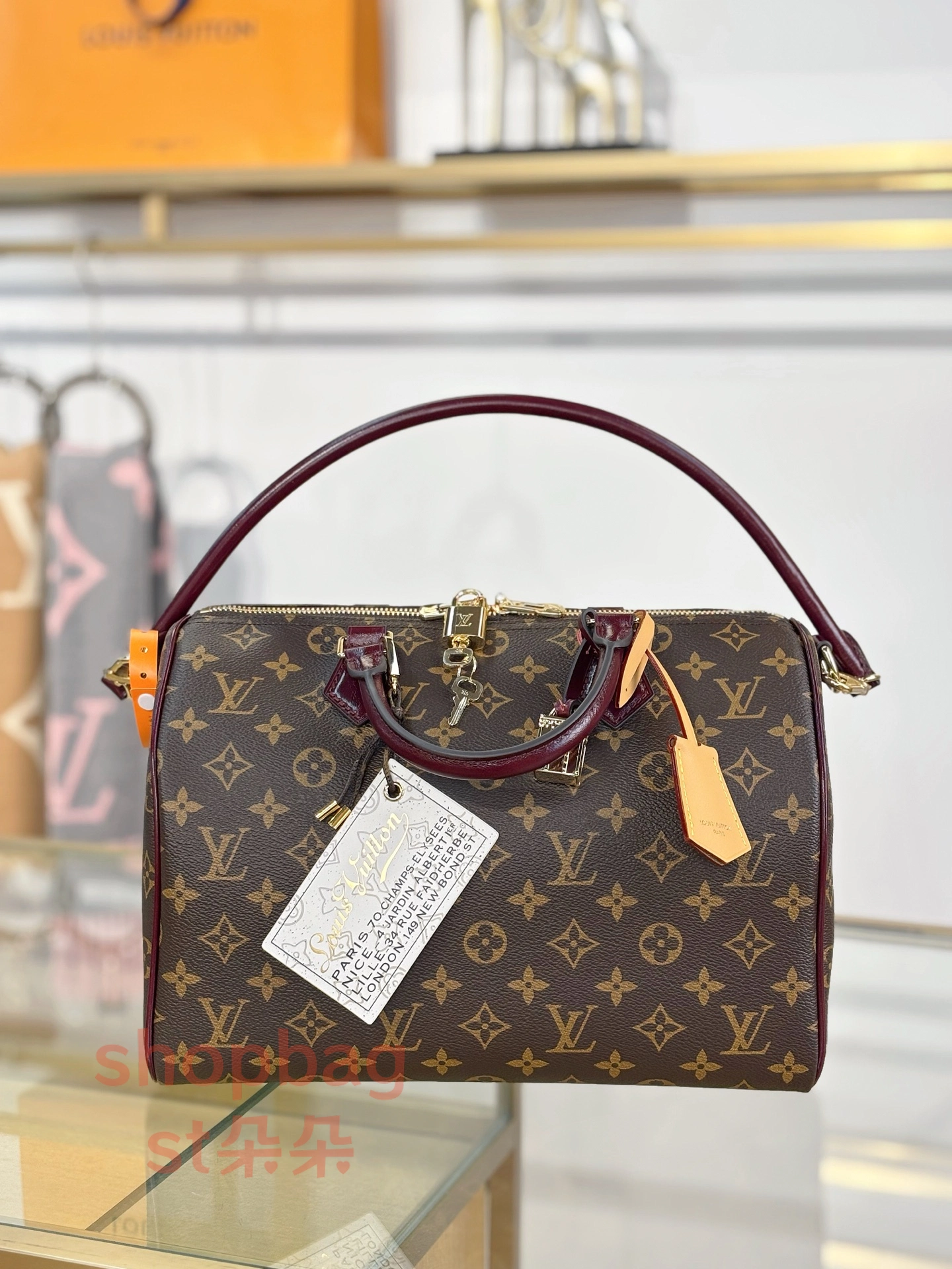高仿 LV Speedy 30 Soft Celebration 男女通用款 老花 斜挎 旅行包 M28379 2 高仿包推薦LV Speedy 30