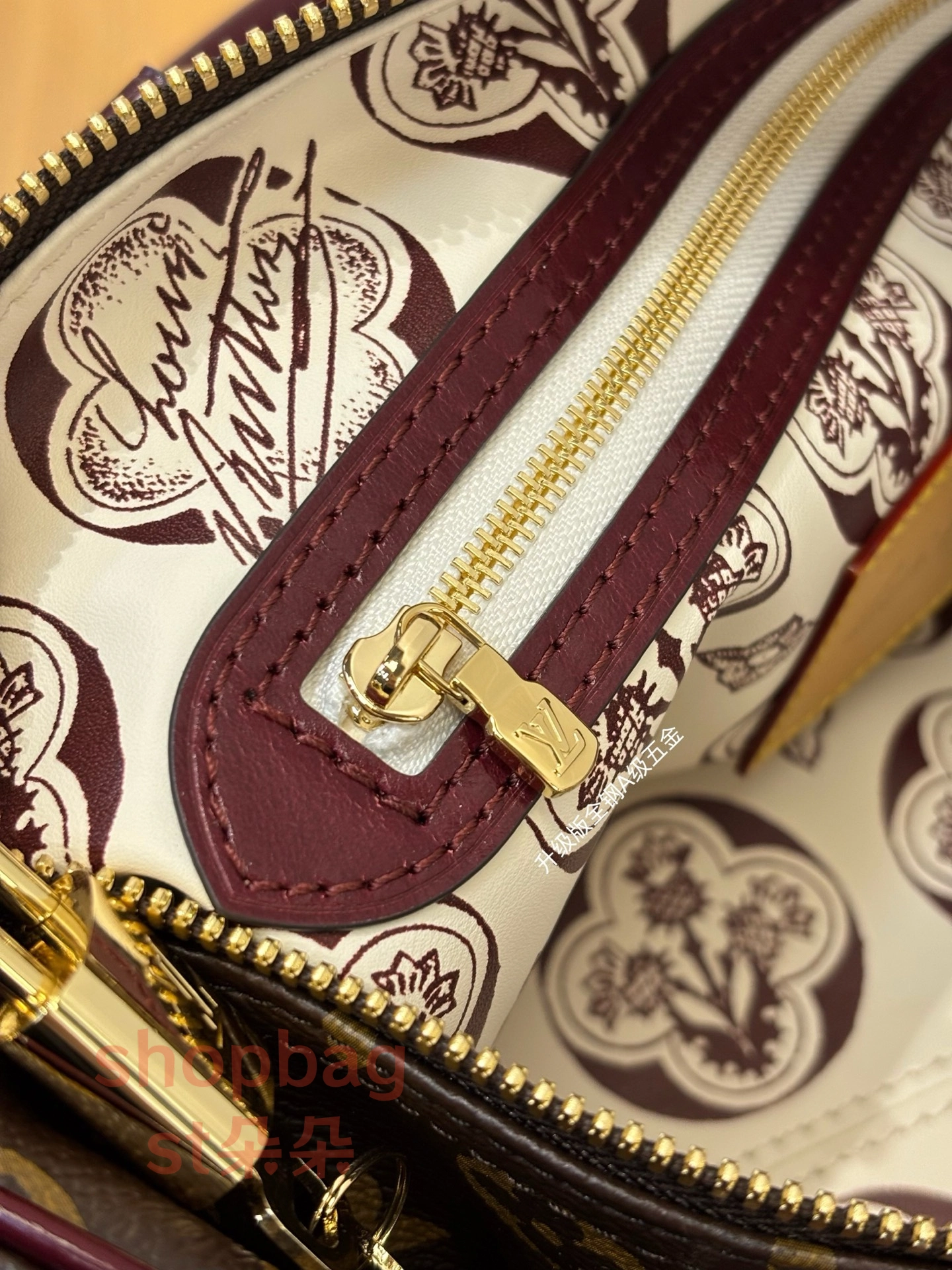 高仿 LV Speedy 30 Soft Celebration 男女通用款 老花 斜挎 旅行包 M28379 16 高仿包推薦LV Speedy 30