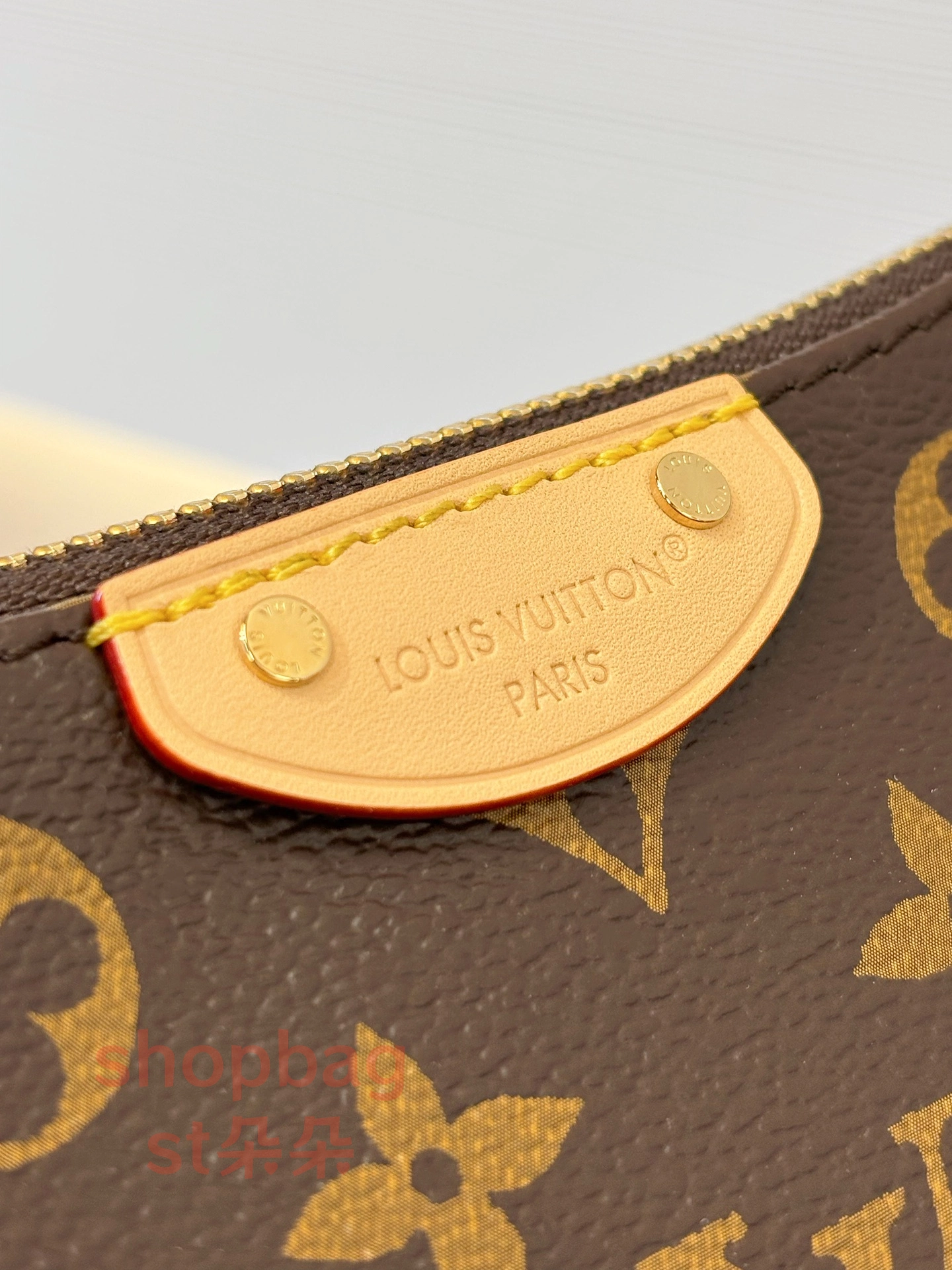 高仿包包 LV POCHETTE HILLS 老花飯盒包 M27509 10 LV飯盒包