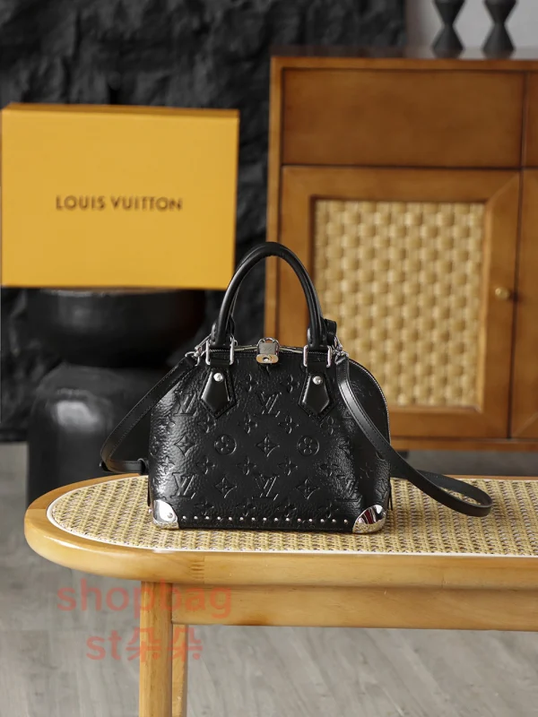 LV包新品2026
