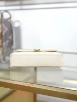 高仿包 LV Nano Madeleine 白色 壓紋 鏈條包 M12145：圖片 10