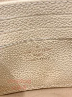 高仿包 LV Nano Madeleine 白色 壓紋 鏈條包 M12145：圖片 15