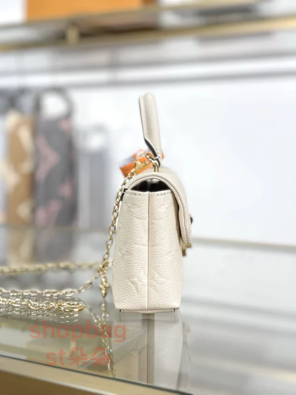 高仿包 LV Nano Madeleine 白色 壓紋 鏈條包 M12145：圖片 8