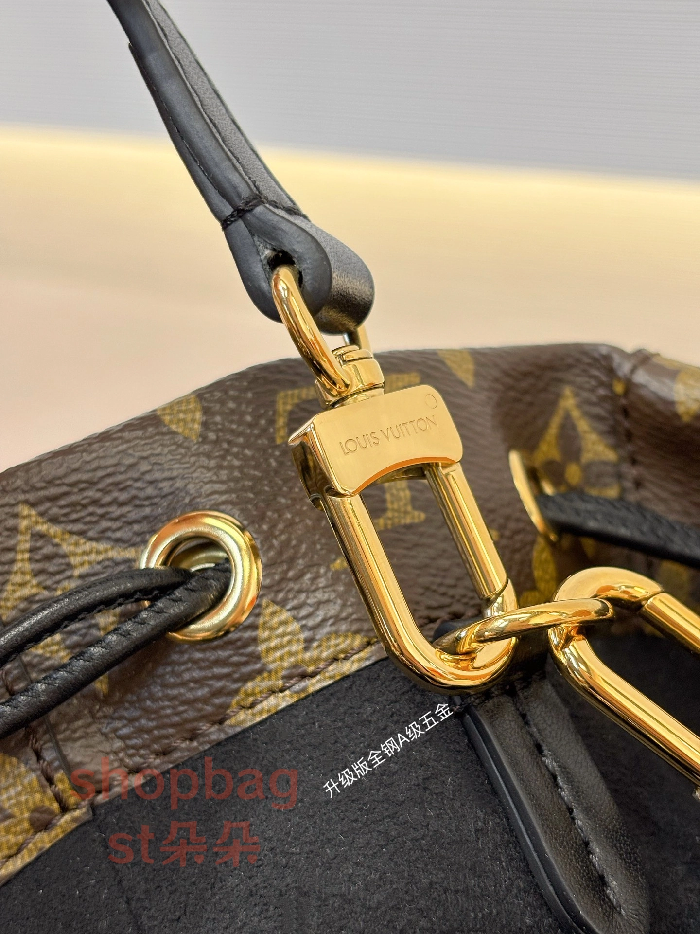 a貨 LV Noé Trunk 2026 春夏 老花 單肩 水桶包 M28515 15 a貨 LV Noé Trunk 2026 春夏 老花 單肩 水桶包 M28515
