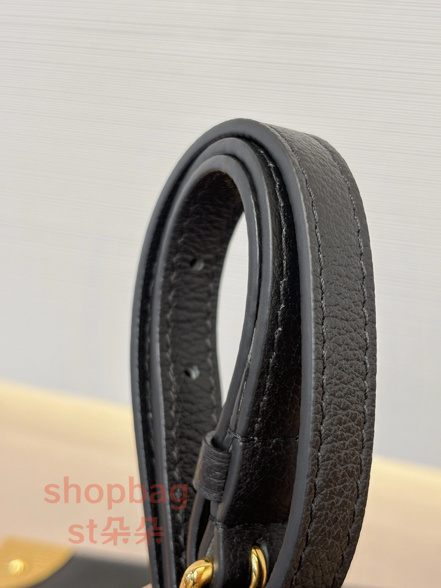 a貨 LV Noé Trunk 2026 春夏 黑色 單肩水桶包 M29391 16 a貨 LV Noé Trunk 2026 春夏 黑色 單肩水桶包 M29391