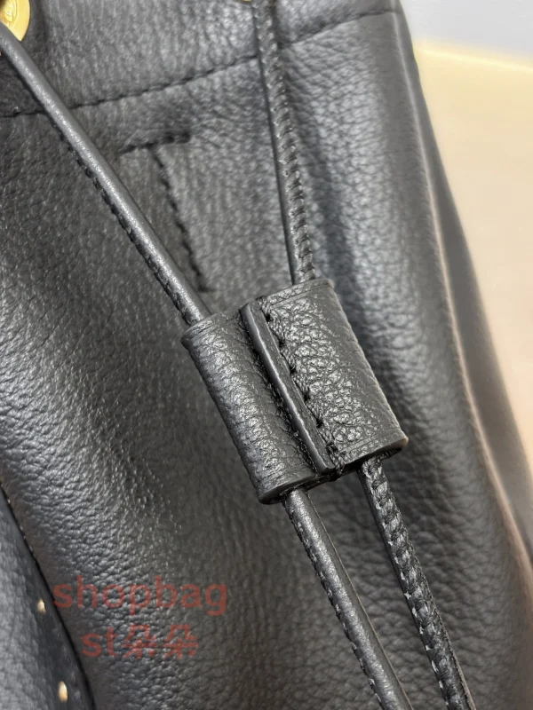 a貨 LV Noé Trunk 2026 春夏 黑色 單肩水桶包 M29391：圖片 13